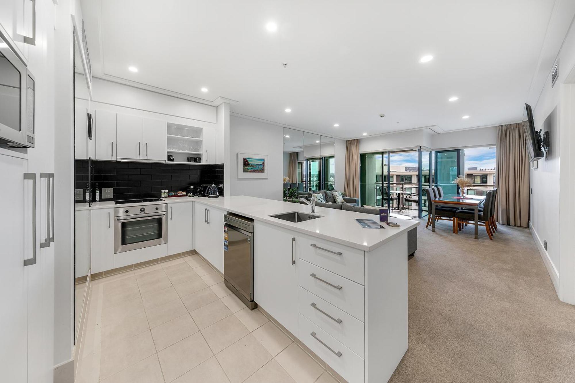 Sophisticated Spacious Apt W Stunning Harbour View Auckland Exterior photo